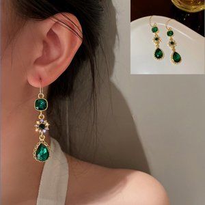 🍏50% OFF/3+...Emerald Green Crystals Dangle Earrings